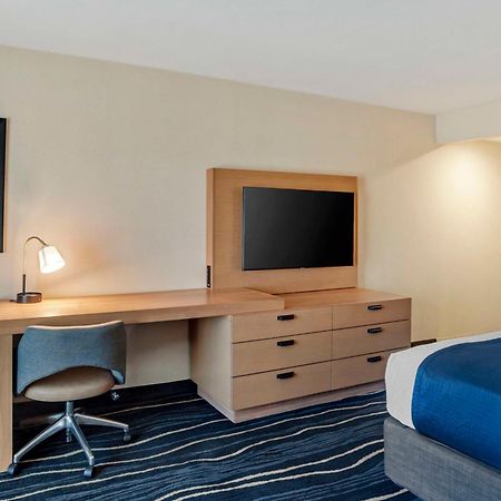 Best Western Plus Marina Gateway Hotel National City Eksteriør bilde